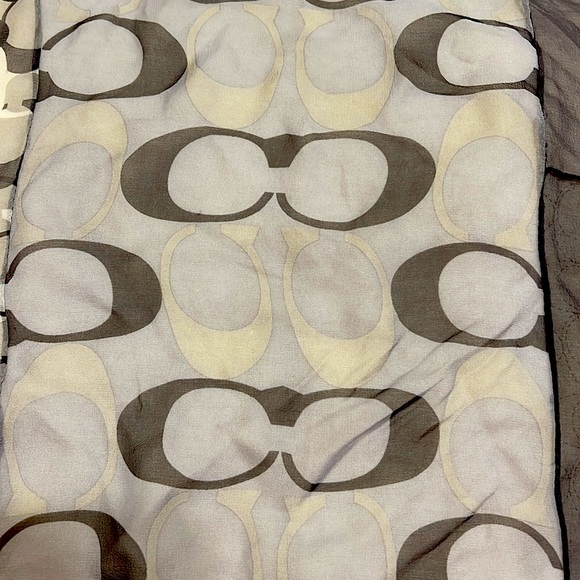 Coach Signature C Silk Scarf - Picture 7 of 9